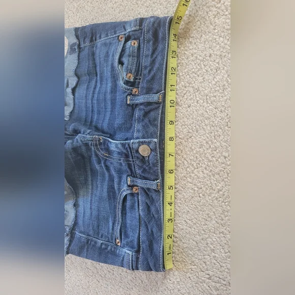 American Eagle stretch short short blue jean shorts women's size 2 Preowned - Picture 5 of 8